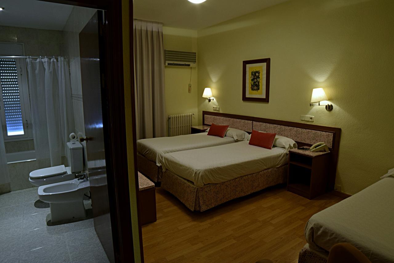 Hotel Mercedes Aranjuez Exterior photo